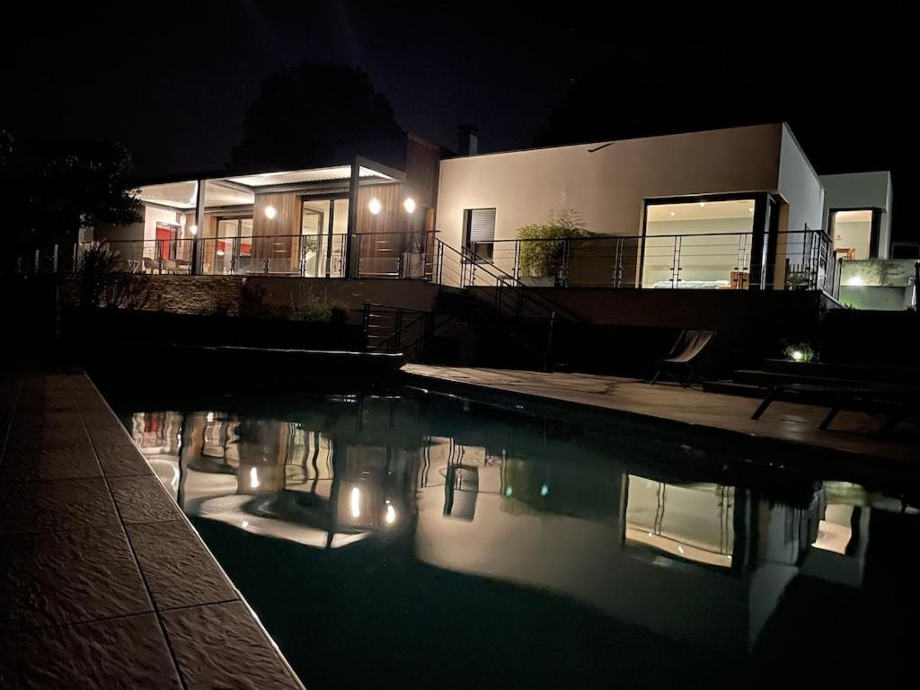 Grande Villa De Luxe Périgueux Exterior foto